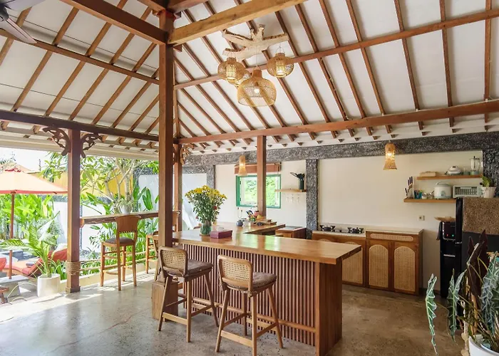 Villa Madeira Javanese Joglo,